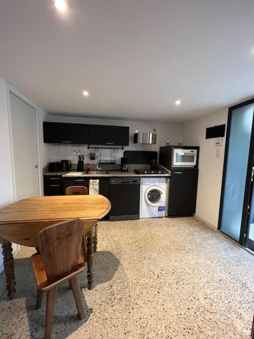 Le Petit Coin Du Fau Apartment Montauban Exterior photo